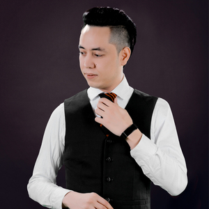 大鸡巴操美女的逼
